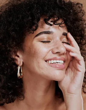 注册流程服务形象展示